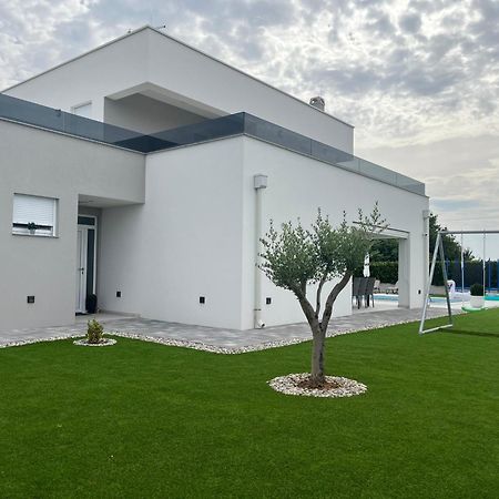 Villa Mara Vrsi Exterior photo