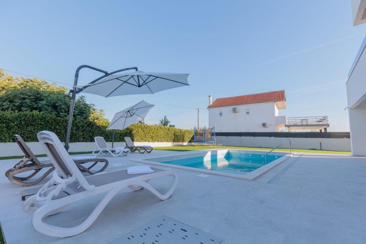 Villa Mara Vrsi Exterior photo
